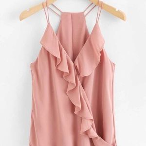NWOT⭐️Ruffle cami top